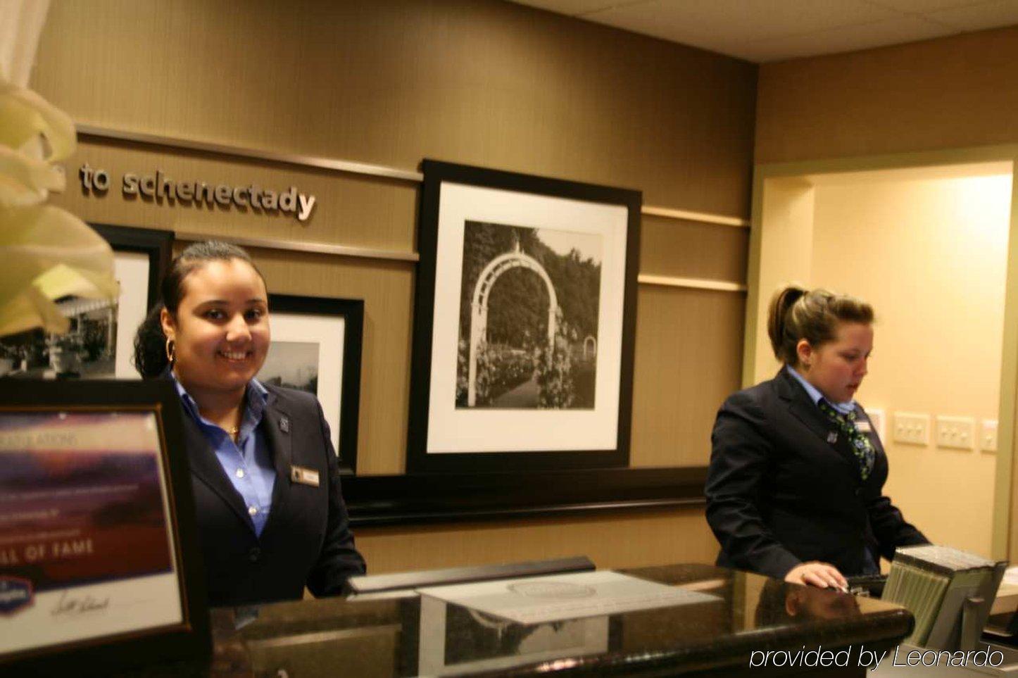 Hampton Inn Schenectady Downtown Interior foto